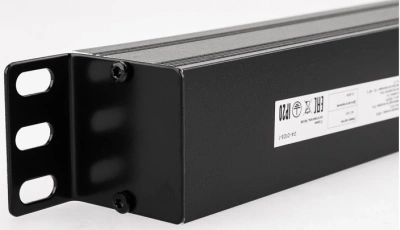 Блок распределения питания Rexant 04-0105-1 гор.размещ. 9xSchuko базовые 16A Schuko 2м