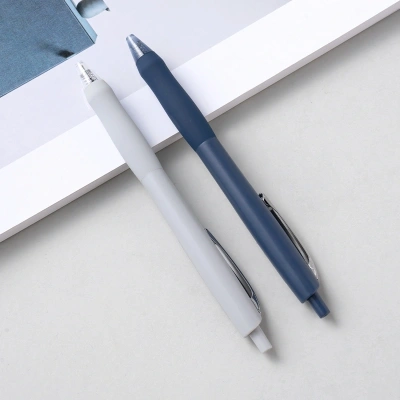 Ручка шариков. автоматическая Deli Xtream EQ48-BL d=0.7мм син. черн. кругл. резин. манжета