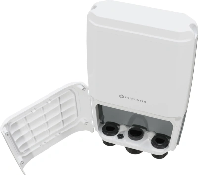 Коммутатор MikroTik FiberBox Plus CRS305-1G-4S+OUT (L3) 1x1Гбит/с 4SFP+ 1PoE управляемый