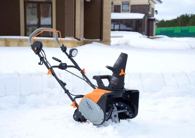 Снегоуборщик электр. Daewoo DAST 2600E 2.6кВт