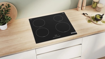 Индукционная варочная поверхность Bosch PUE611BB6E черный