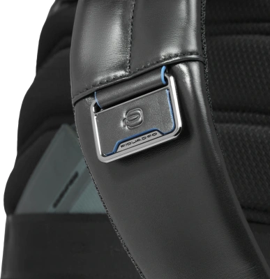 Рюкзак Piquadro Blue Square CA6311B2/N черный натур.кожа