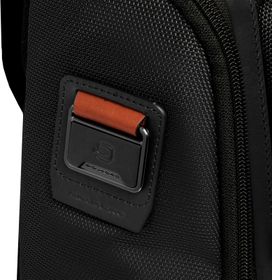 Рюкзак мужской Piquadro Oberon CA7278W150/N черный нейлон/натур.кожа