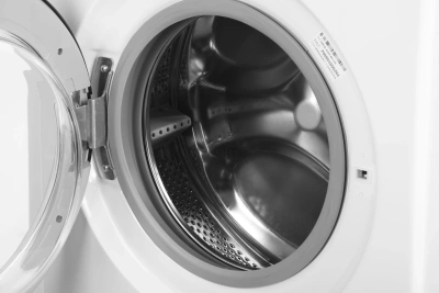 Стиральная машина Indesit MyTime EWUD 4105 BK CIS класс: A загр.фронтальная макс.:4кг белый