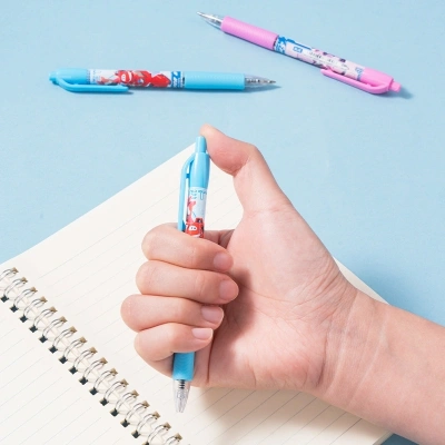 Ручка шариков. автоматическая Deli Super Wings (EQ61-BL) ассорти d=0.7мм син. черн. 1стерж. пулевидный пиш. наконечник кругл. резин. манжета чернила пониженной вязкости