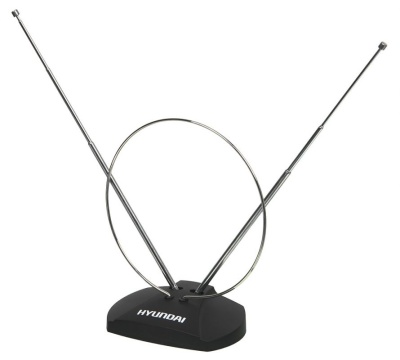Антенна телевизионная Hyundai H-TAI120 3дБ пассивная черный каб.:1.35м