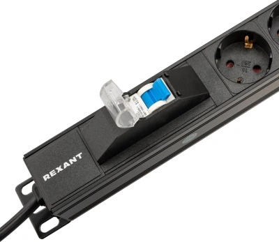 Блок распределения питания Rexant 04-0201-2 верт.размещ. 20xSchuko базовые 16A Schuko 2м