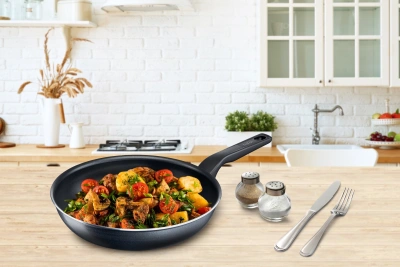 Сковорода Tefal Force 4218024 круглая 24см покрытие: антипригарное ручка несъемная (без крышки) черный (9100048315)