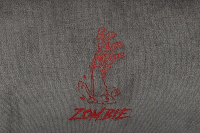 Кресло игровое Zombie Instinct серый Light-19 с подголов. крестов. пластик