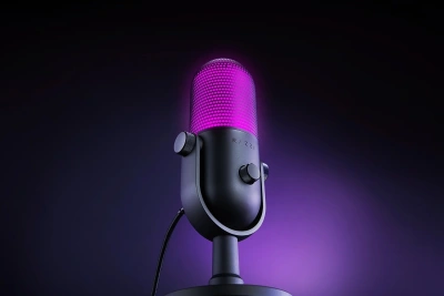Микрофон проводной Razer Seiren V3 Chroma черный