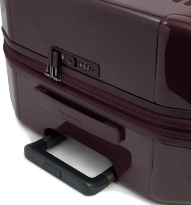 Чемодан Piquadro PQ LIGHT (BV6394PQL/BO) 51x75x31см 106л. 4.26кг. поликарбонат бургунди