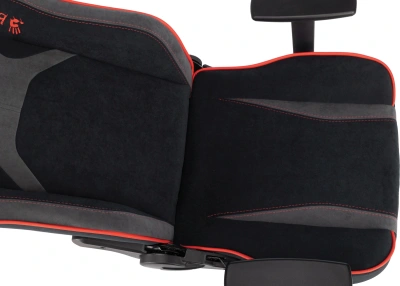 Кресло игровое A4Tech Bloody GC-680 черный/серый искусственная замша с подголов. крестов. металл