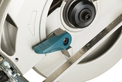 Циркулярная пила (дисковая) Makita HS6601 1050Вт (ручная) D диска.:165мм