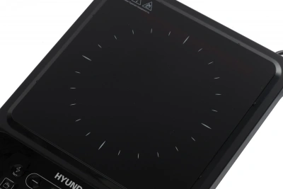 Плита Индукционная Hyundai HYC-0101 черный стеклокерамика (настольная)