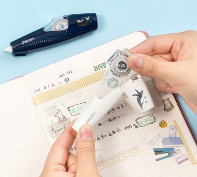 Лента коррект. Deli 71497 6мх5мм ассорти корпус белый блистер