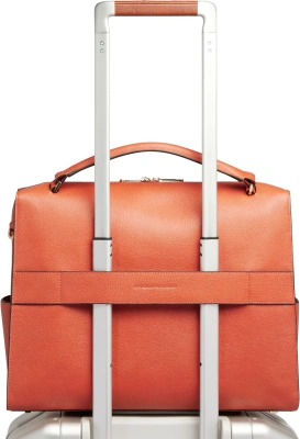 Деловая сумка Piquadro Patricia CA6774W140/AR с отделением для ноутбука 14" коралловая натур.кожа