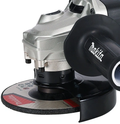 Углошлифовальная машина Makita GA5095X01 1900Вт 11500об/мин рез.шпин.:M14 d=125мм