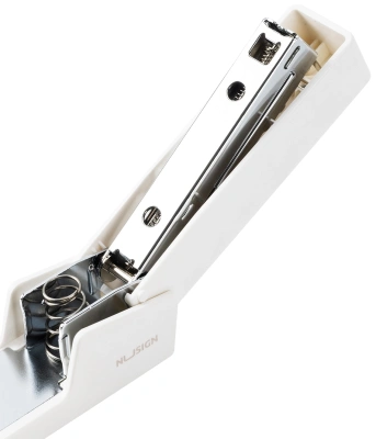 Степлер Deli ENS084 WHITE Nusign 24/6 26/6 (20листов) белый 100скоб коробка