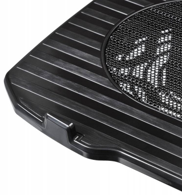 Подставка для ноутбука Buro BU-LCP156-B114 15.6" 357x265x33мм 1xUSB 1x 140ммFAN 345г металлическая сетка/пластик черный