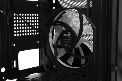 Корпус Aerocool Glider Cosmo-G-BK-v1 черный без БП ATX 2x120mm 2xUSB2.0 1xUSB3.0 audio