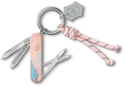 Нож перочинный Victorinox Classic SD Paris Style (0.6223.E221) 58мм 7функц. розовый подар.коробка в комплекте: шнурок