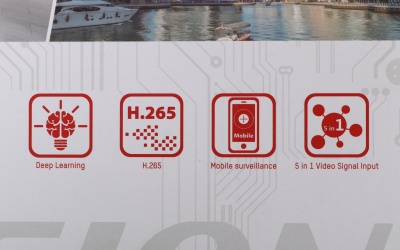 Видеорегистратор Hikvision iDS-7216HQHI-M1/XT