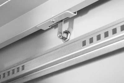 Шкаф коммутационный ЦМО (ШТК-Э-30.6.8-13АА) напольный 30U 600x800мм пер.дв.стекл металл направл.под винты 620кг серый 715мм 68кг 120град. 1454мм IP20 металл