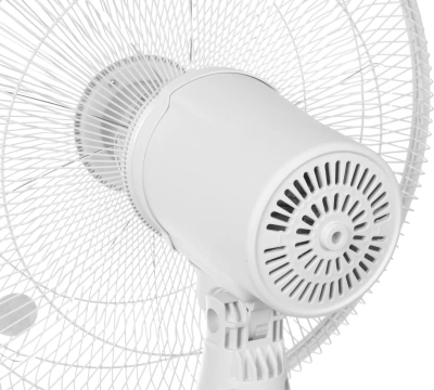 Вентилятор напольный Electrolux EFF-1020W 50Вт скоростей:3 ПДУ белый