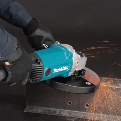Углошлифовальная машина Makita GA9090N 2200Вт 6600об/мин рез.шпин.:M14 d=230мм