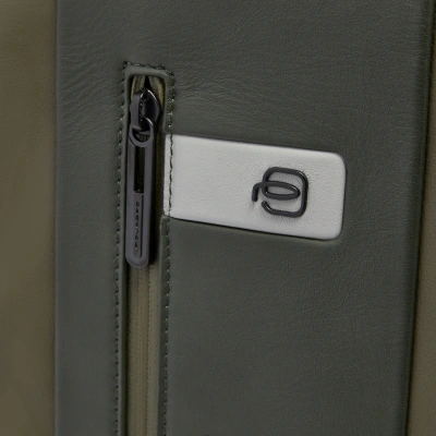 Рюкзак мужской Piquadro Urban CA6384UB00/VEGR хаки/серый натур.кожа