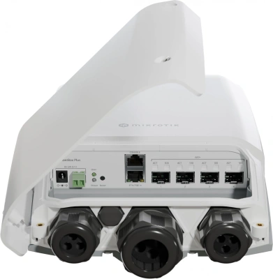 Коммутатор MikroTik FiberBox Plus CRS305-1G-4S+OUT (L3) 1x1Гбит/с 4SFP+ 1PoE управляемый