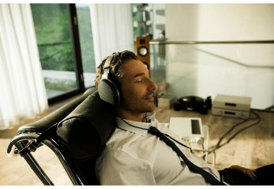 Наушники накладные Sennheiser HD 550 1.8м черный проводные оголовье (700455)
