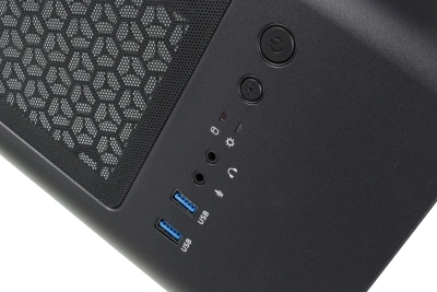 Корпус Aerocool Aero One Frost-G-BK-v1 черный без БП ATX 4x120mm 2x140mm 2xUSB3.0 audio bott PSU