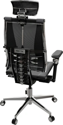 Кресло руководителя эргономичное Метта Yoga Spine Triumph B2 (Черный CC.50.15.13A) черный сиденье черный сет./экокожа с подголов. крестов.5-луч. металл хром