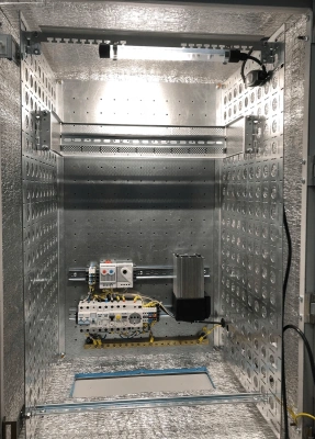 Шкаф коммутационный ЦМО (ШТВ-Н-9.6.3-4ААА-Т1) настенный 9U 620x330мм пер.дв.вентил. несъемн.бок.пан. задн.дв.стал.лист 150кг серый 220мм 45кг 120град. 500мм IP55 IK10 сталь уличный всепогодный антиванадальный с вентилятором с нагревателем укомплектованный