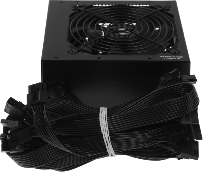 Блок питания Zalman ATX 700W ZM700-LX3 80+ white (20+4pin) APFC 120mm fan 6xSATA RTL