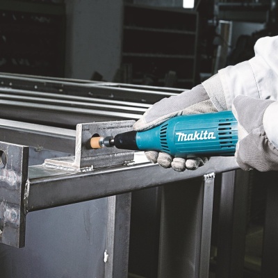 Гравер Makita GD0603 240Вт